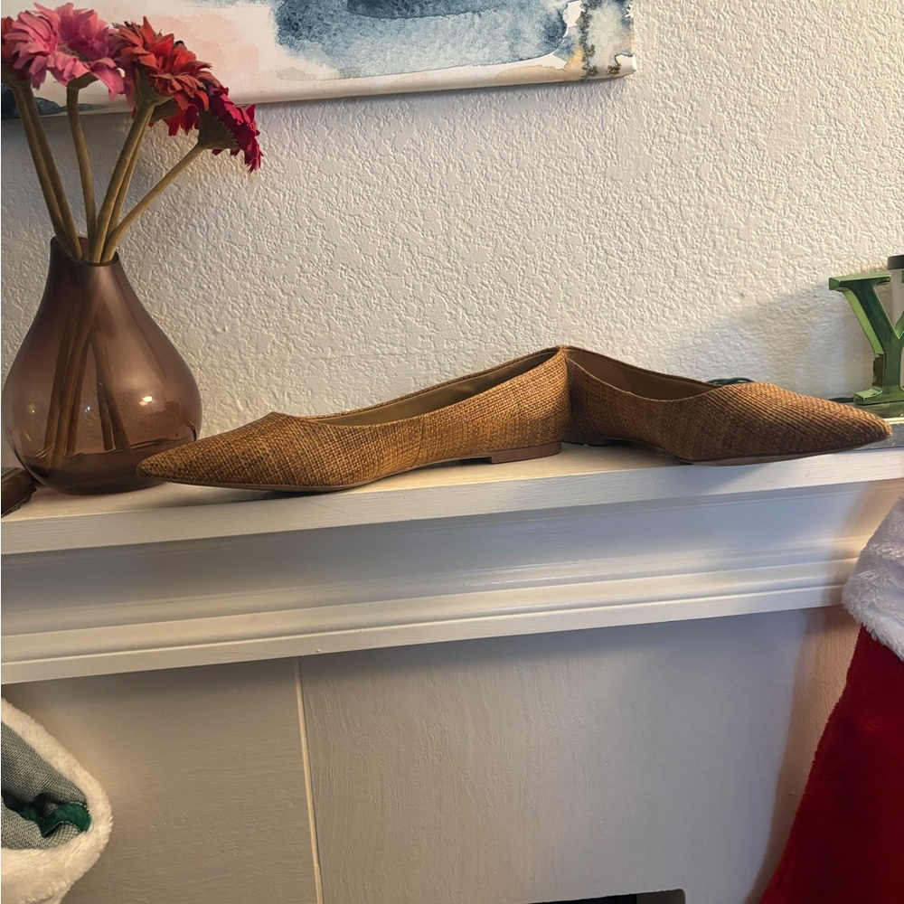 Sam Edelman Flats - size 9.5